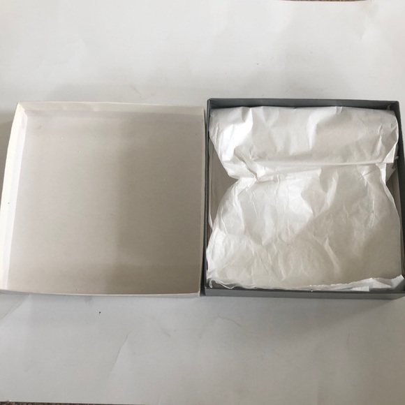 Empty Neiman Marcus Square Jewelry Box - Picture 2 of 4